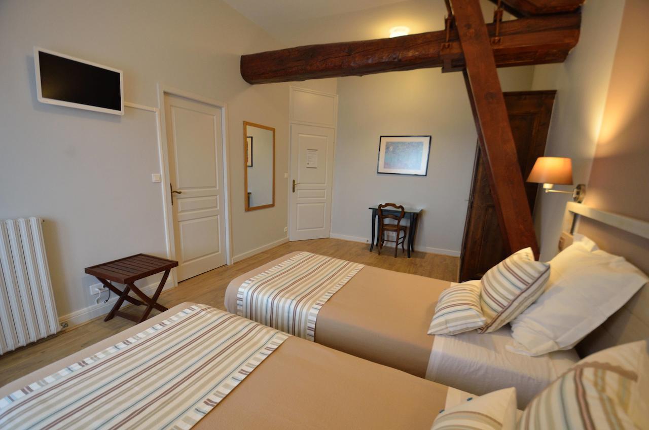 Chambre D'Hotes Le Jardin Des Pierres Dorees Marcy Εξωτερικό φωτογραφία