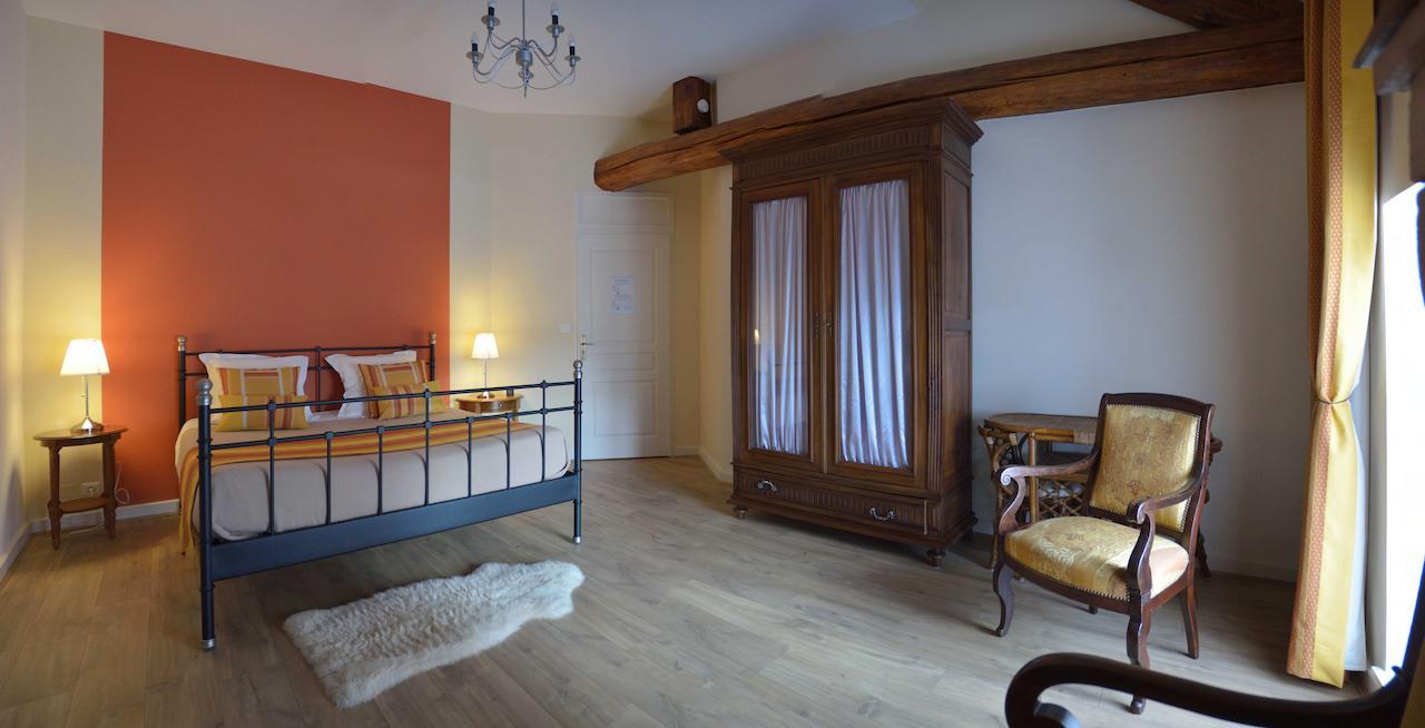Chambre D'Hotes Le Jardin Des Pierres Dorees Marcy Δωμάτιο φωτογραφία